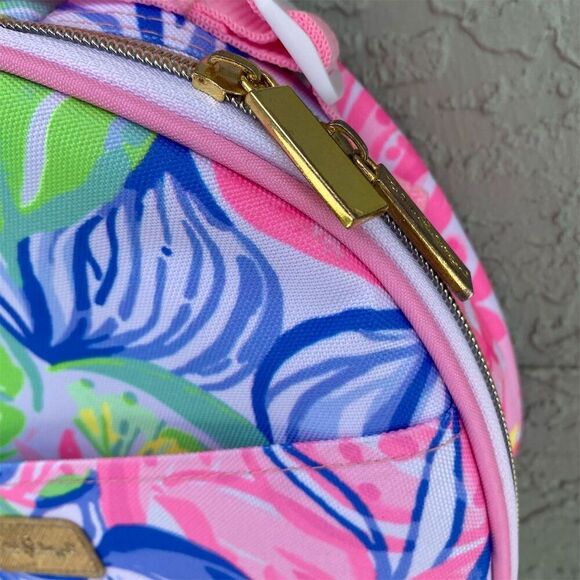 Lilly Pulitzer Tropical Print Havana Round Picnic Bag with Utensil Storage - Picture 3 of 9